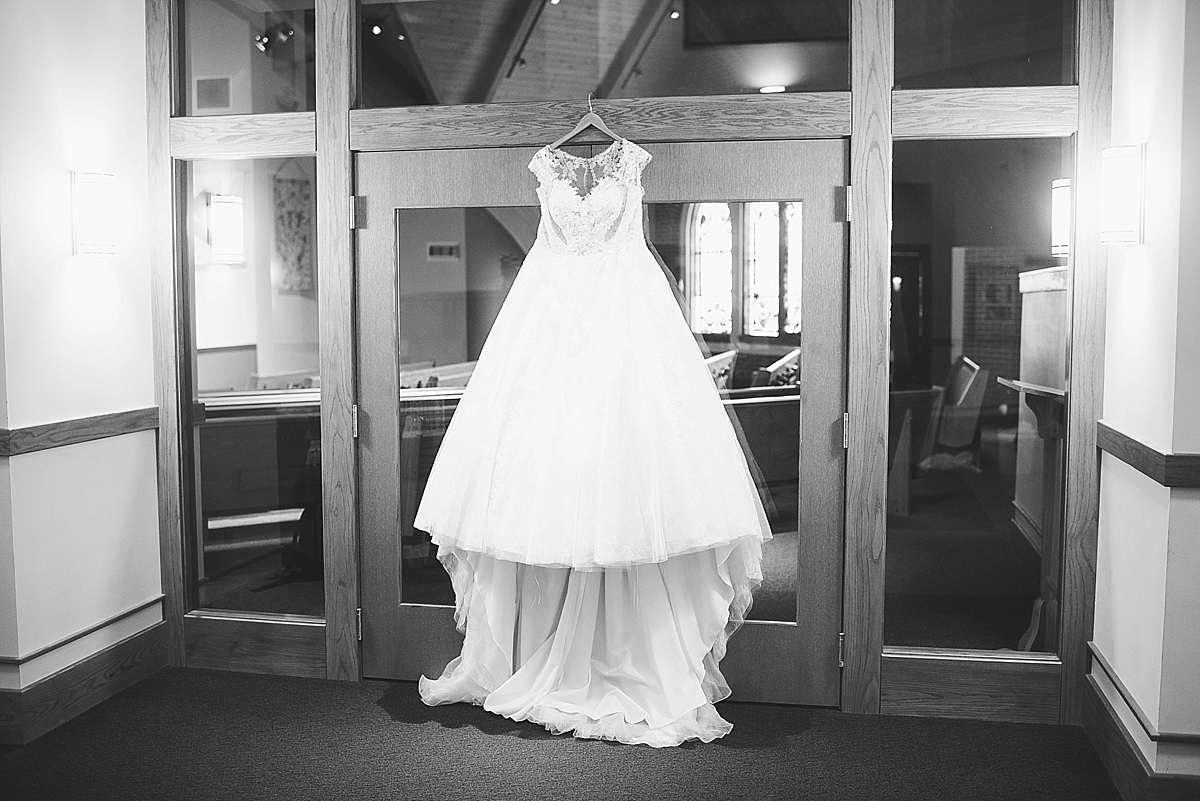 Embassy Suites by Hilton Peoria, IL Wedding Photographer_0001.jpg