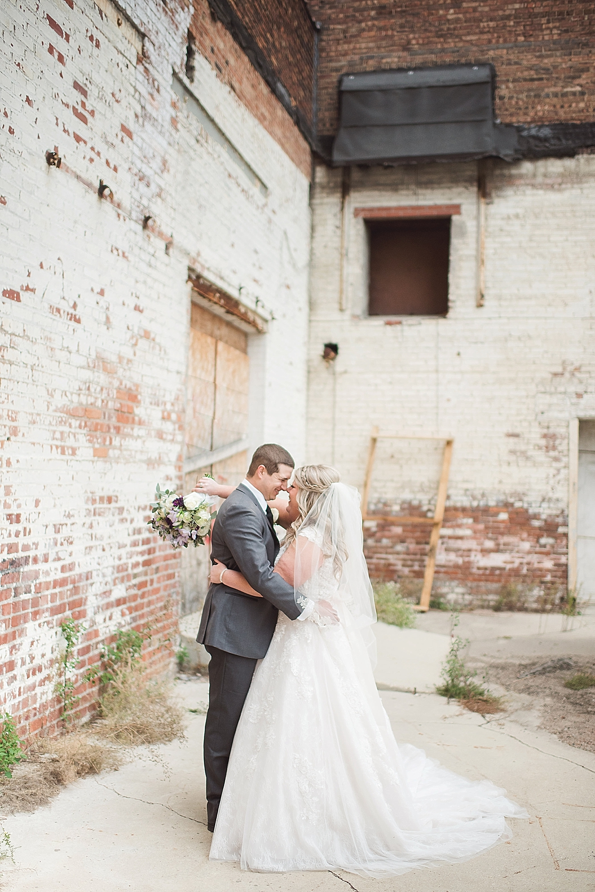 Embassy Suites by Hilton Peoria, IL Wedding Photographer_0040.jpg